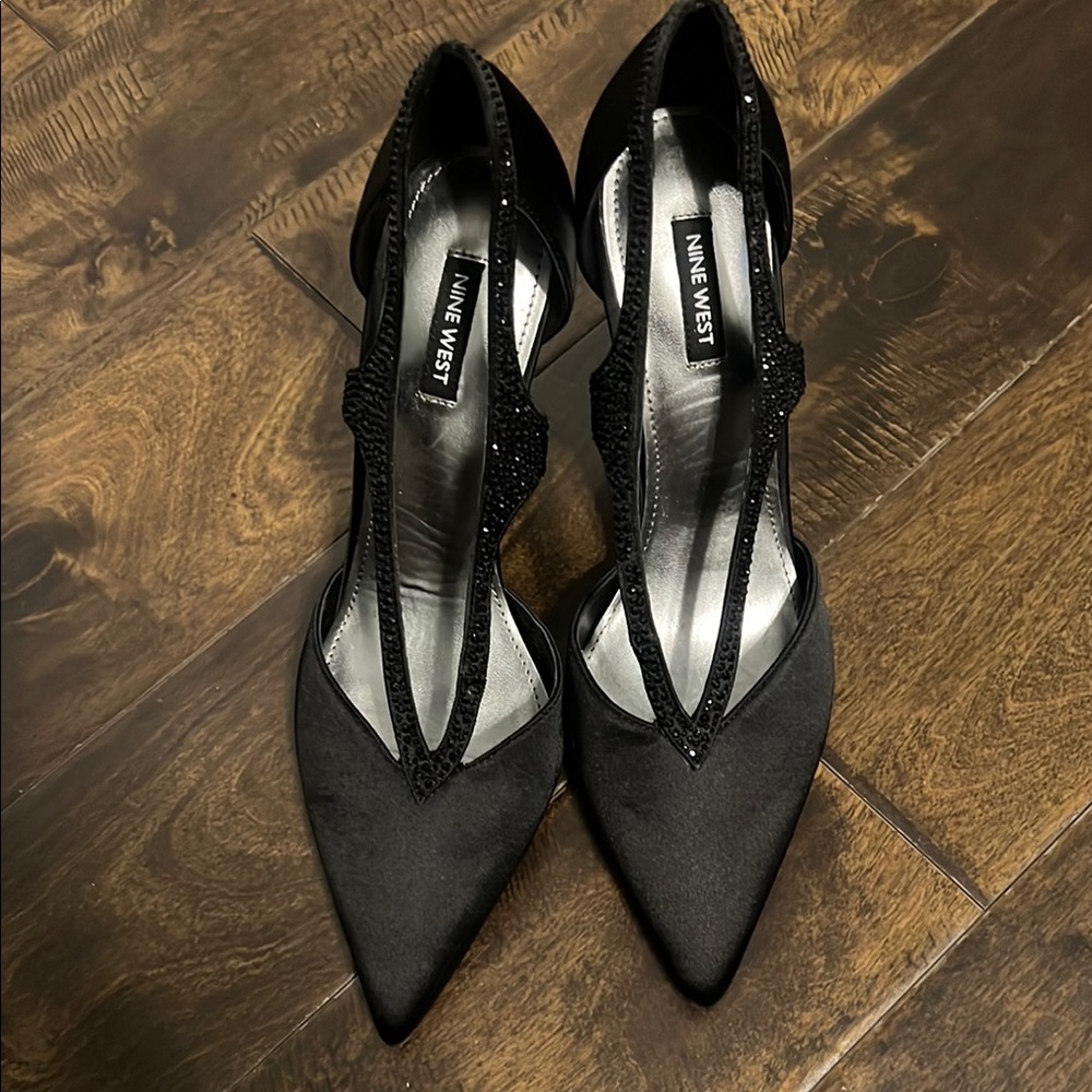 NWOB Nine West Black Women's Shoes Size 10